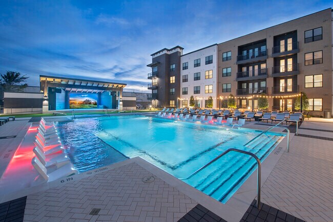 Foto del edificio - Artistry Design District