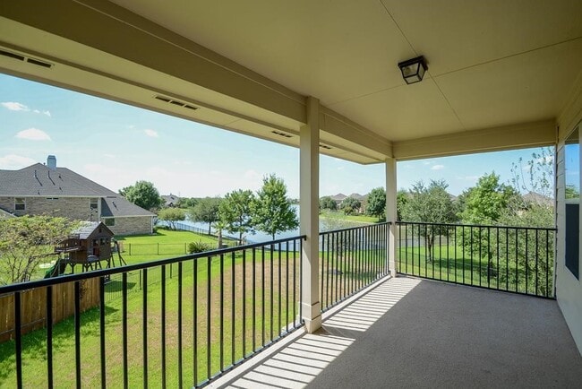 Building Photo - 10927 Reston Point Dr