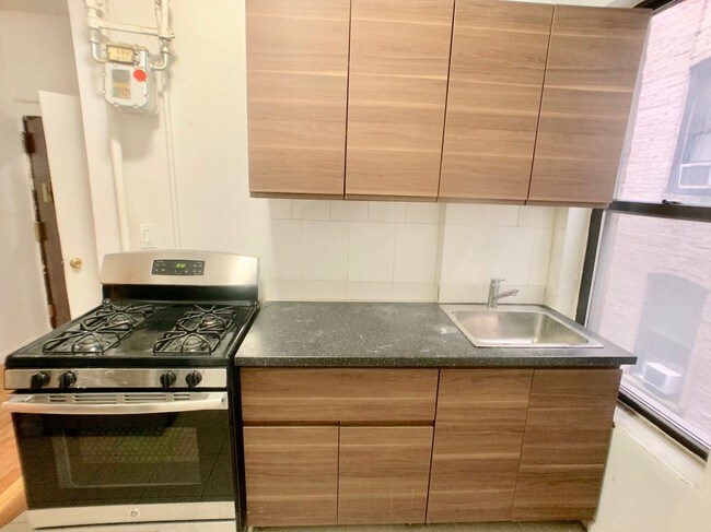Foto del edificio - 527 W 135th St
