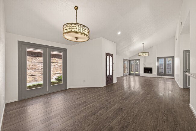 Foto del edificio - 3517 Denio Dr