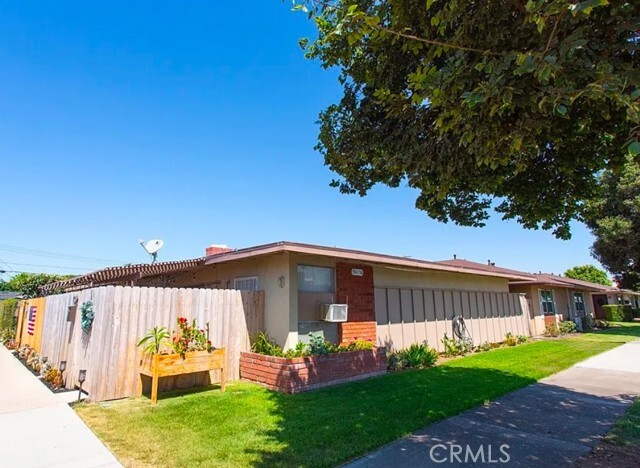 Foto principal - 754 N Shattuck Pl