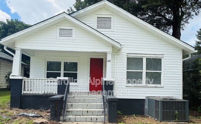 Photo - 615 Dr M.L.K. Jr. Way House