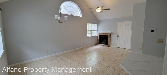 Foto del edificio - 2 br, 2 bath House - 610 Colorado Pl #58