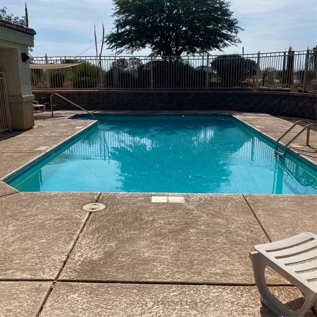 Swimming Pool - Vista Del Norte