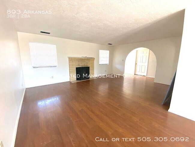 Foto del edificio - 893 Arkansas St SE