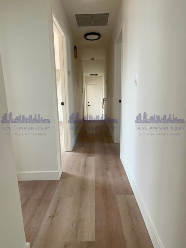 Foto del edificio - 1330 Goshen St