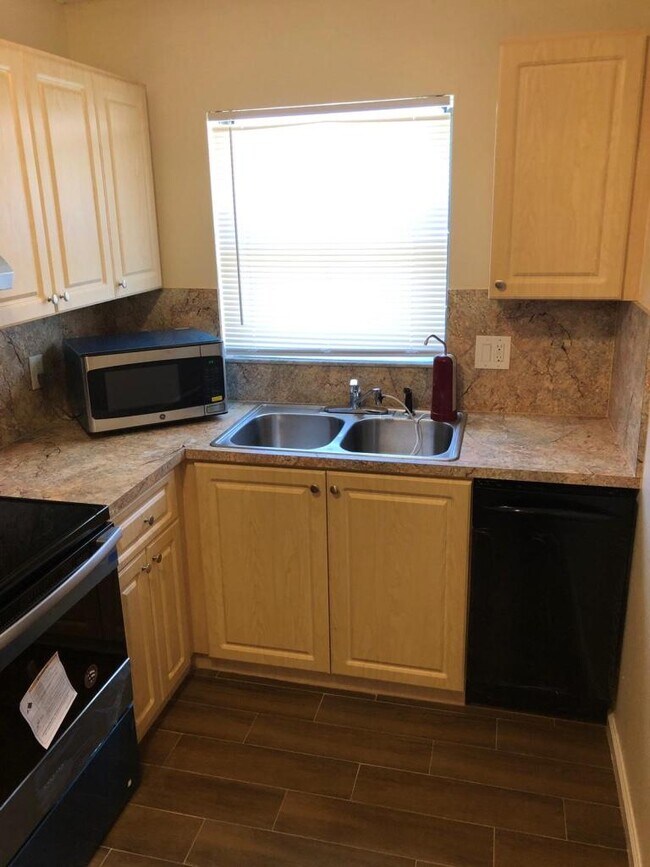Building Photo - 5030  Sanctuary Way G West Palm Beach Fl 3...