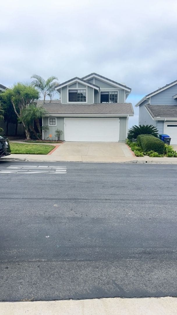 Building Photo - 6851 Watercourse Dr