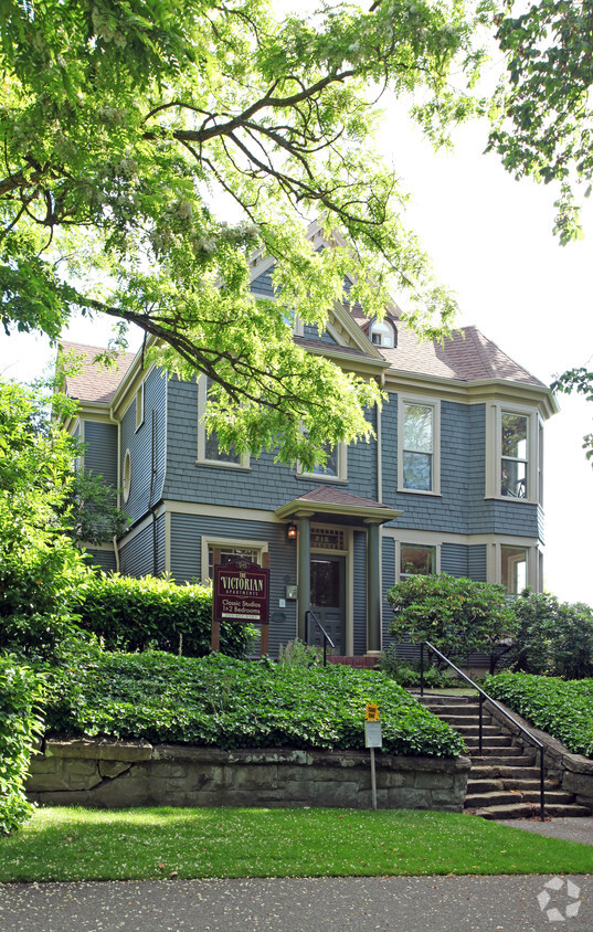 Primary Photo - Victorian Apartments