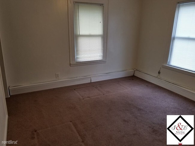 Building Photo - 1 br, 1 bath  - 197 Hawkins St