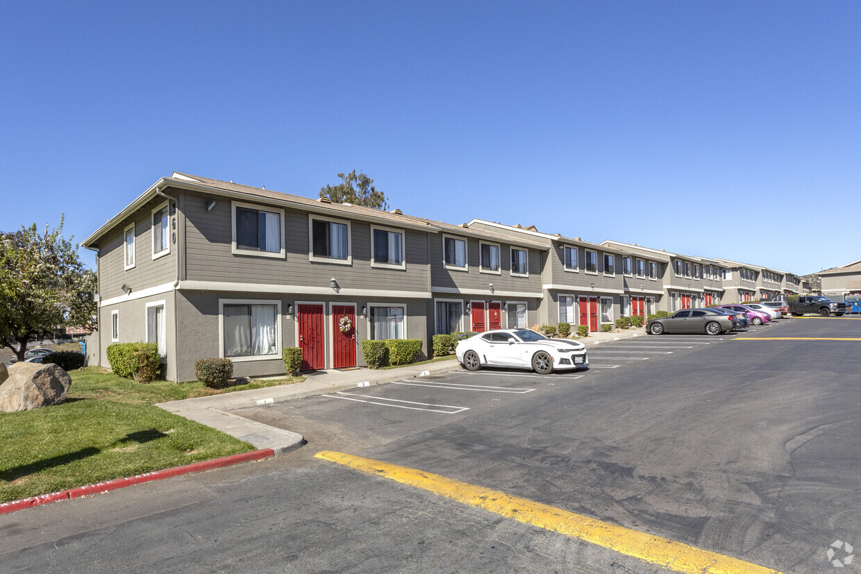 Terre at E Bradley - Apartments in El Cajon, CA | Apartments.com