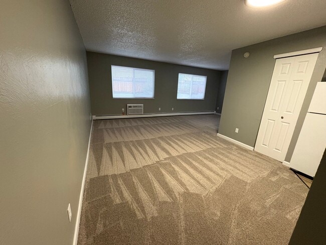 Interior Photo - Mountain Pointe Apartments