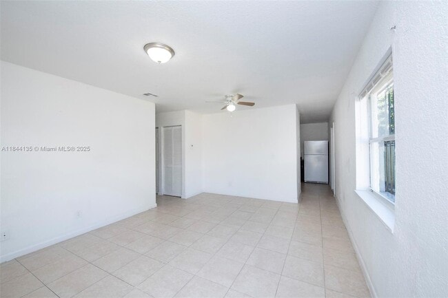 Foto del edificio - 6030 NW 1st Ave