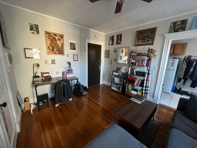 Building Photo - 110 Brainerd Rd