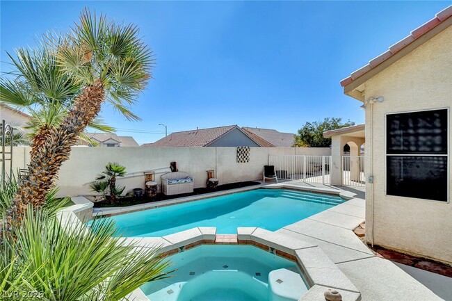 Foto del edificio - 6559 Thundercloud Ct