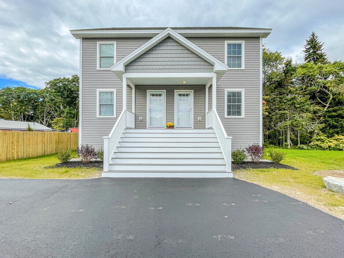 Primary Photo - 539 Ocean House Rd