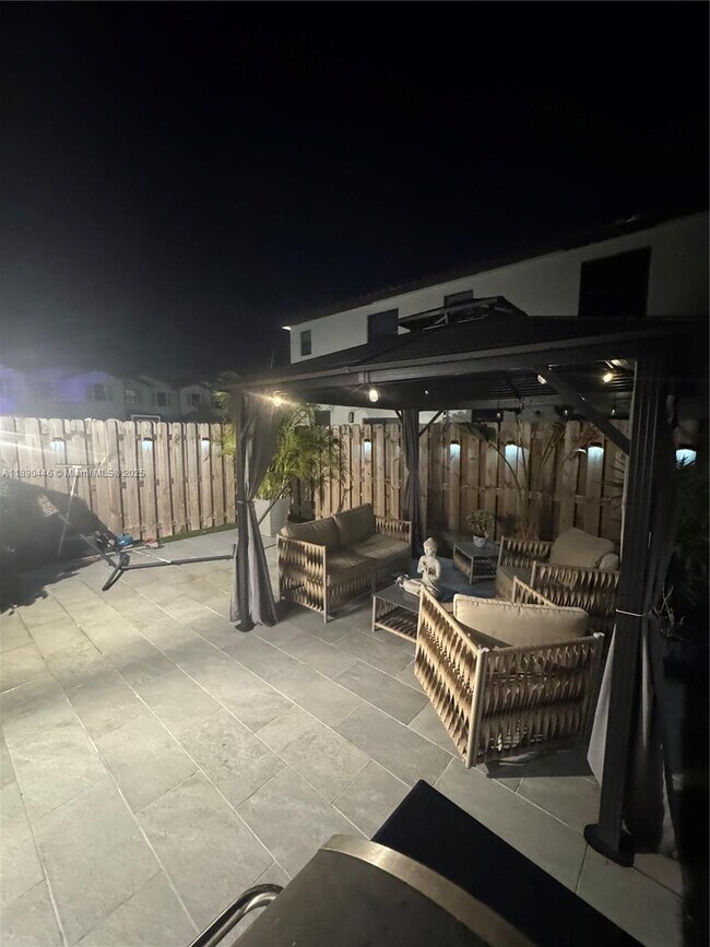 Foto del edificio - 11933 SW 247th Ter