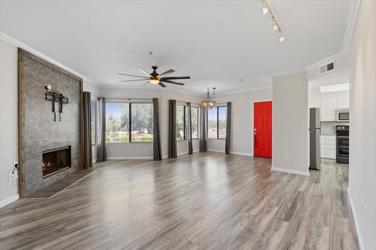 7575 E Indian Bend Rd Unit 2002, Scottsdale, AZ 85250 Condo for Rent