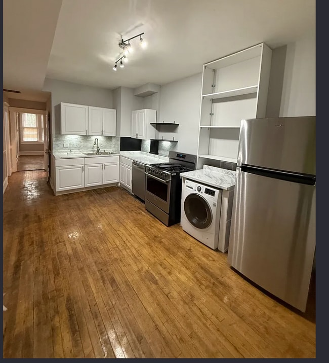 Foto del edificio - 853 N Wolcott Ave