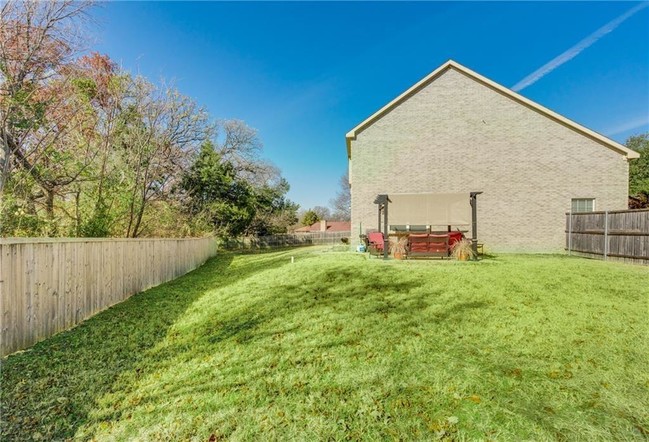 Building Photo - 314 Swan Ridge Pl