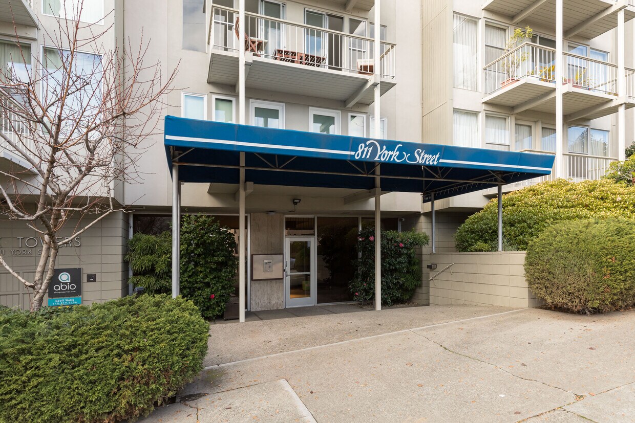 Foto principal - 811 York St
