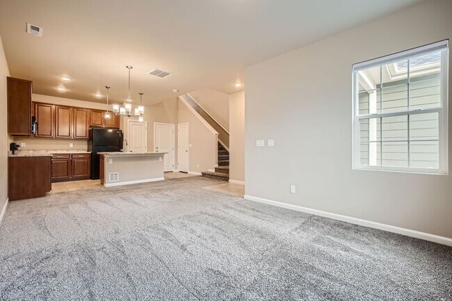 Building Photo - 16419 Rustlers Range Pt