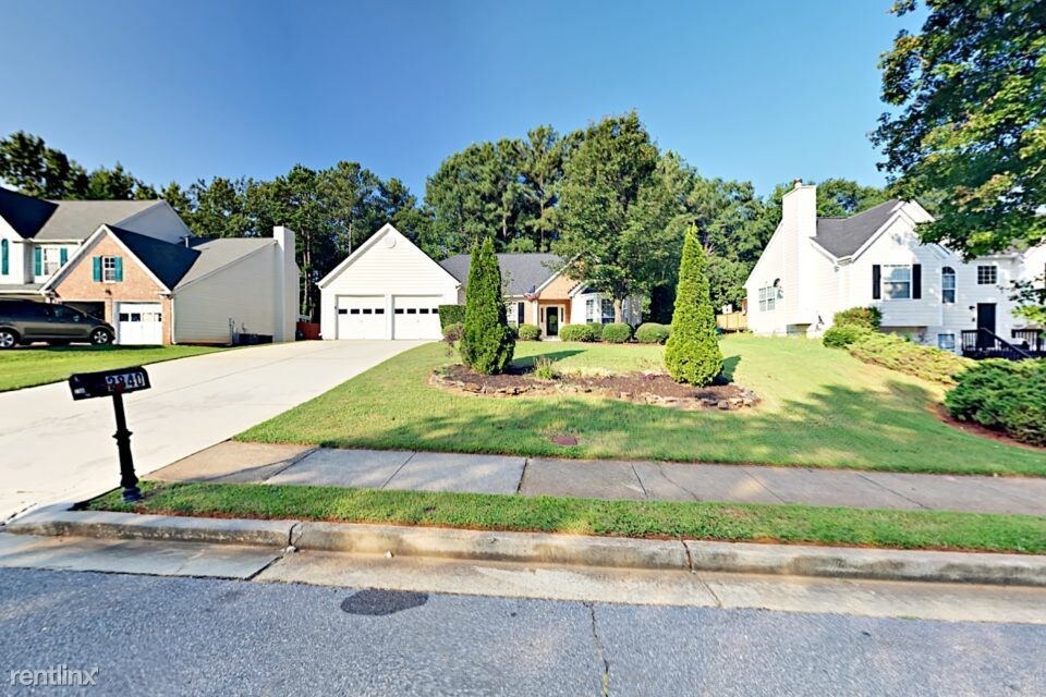 Primary Photo - 2840 Woodbine Hill Way