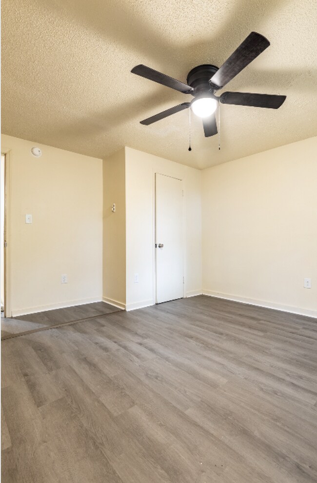 Foto del edificio - 1818 Leland St