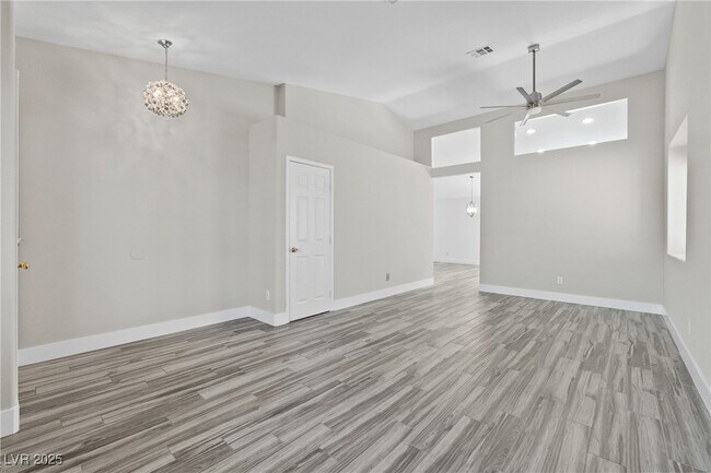 Foto del edificio - 2117 Marathon Keys Ave