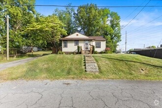 Building Photo - 408 Beechwood Dr