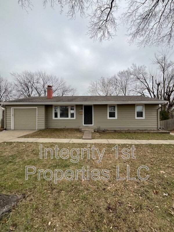 Foto principal - 6305 N Highland Ave