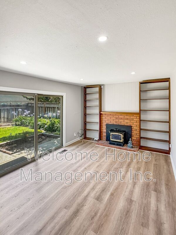 Foto del edificio - 38854 Jonquil Dr