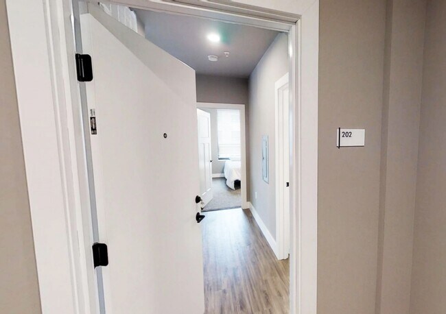 Foto del edificio - 3301 Fields S Dr