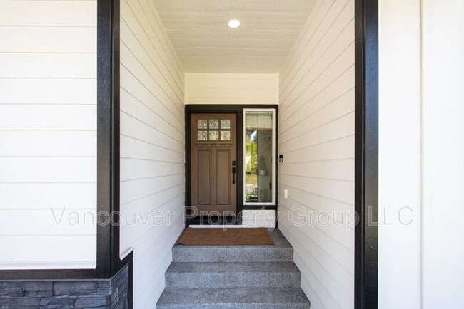 Building Photo - 1803 NE 148th Ct