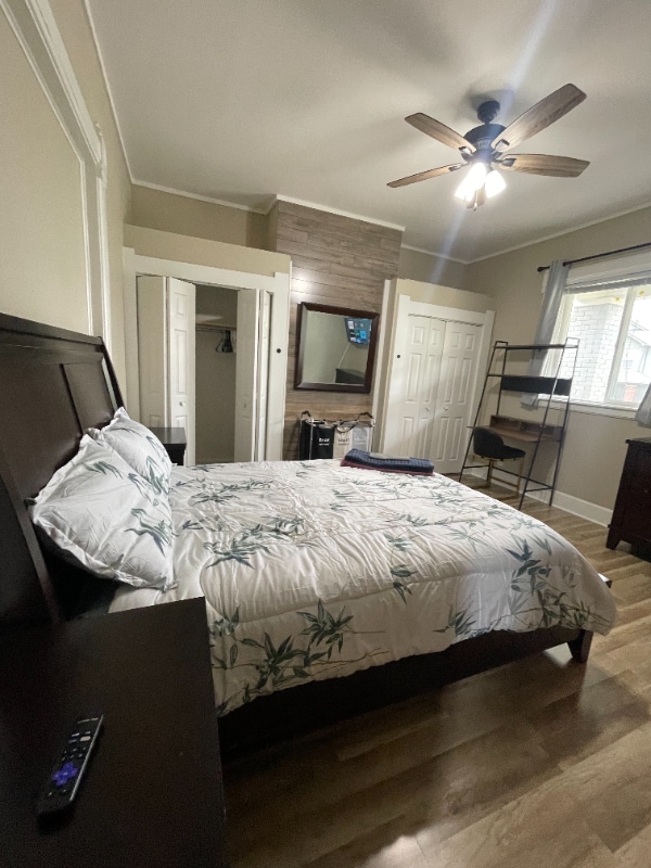 Building Photo - 232 N Randolph St