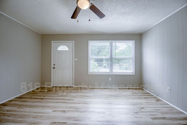 Building Photo - 3 Belmo Dr