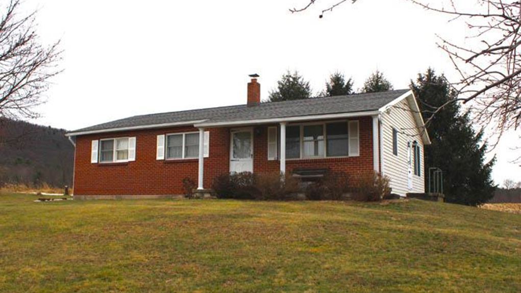 136 Seiwell Ln, Bloomsburg, PA 17815 House Rental in Bloomsburg, PA