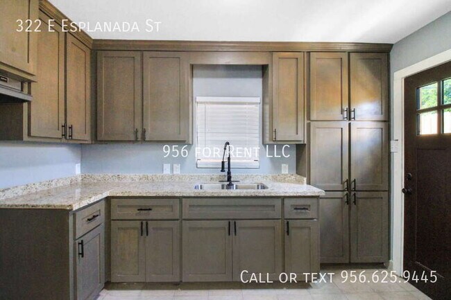 Foto del edificio - 322 E Esplanada St