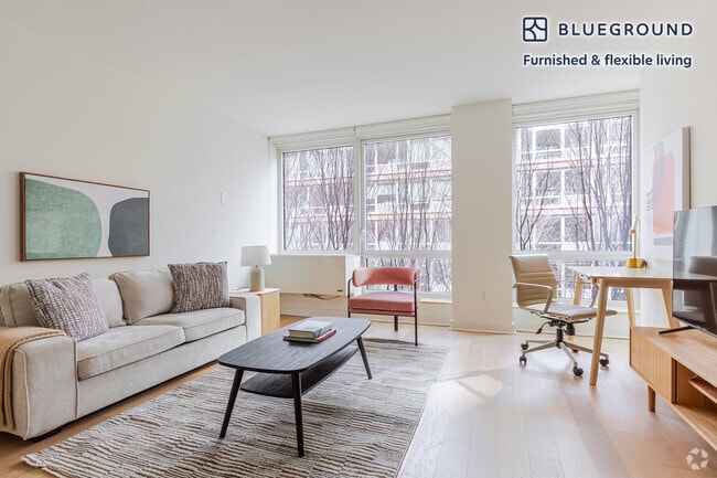 450 W 17th St