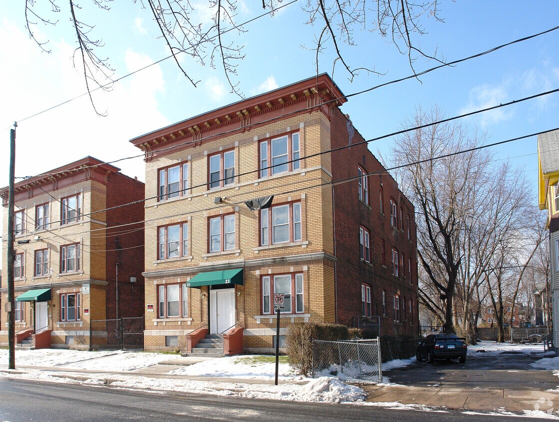 Building Photo - 21-23 Ellsworth St