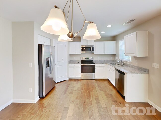 Foto del edificio - 2904 Cherry Point Ln