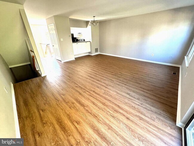 Building Photo - 13650 Wildflower Ln