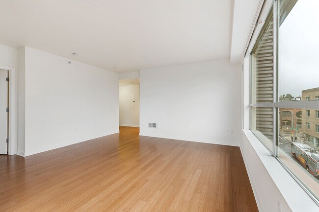 Foto del edificio - 451 Kansas St