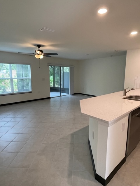 Kitchen/Family room - 15070 Caspian Tern Ct