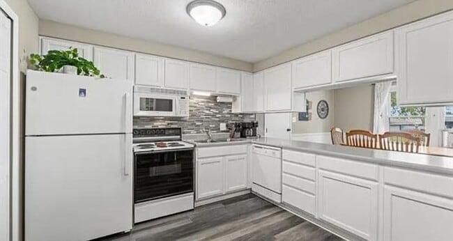 Building Photo - 1229 Trick Ave