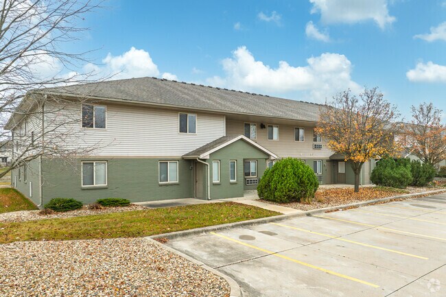 Primario - The Ponds on G E Road