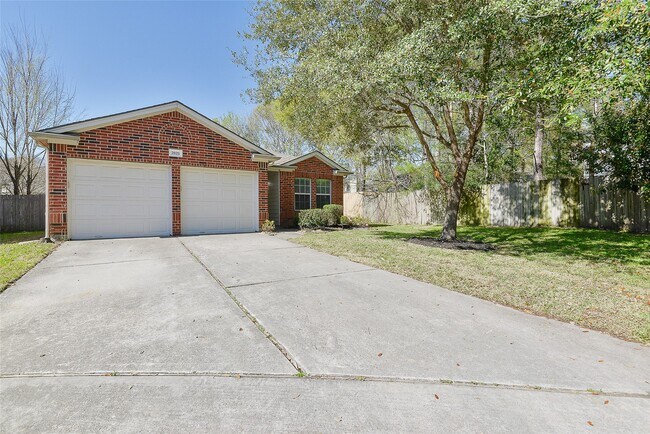 Foto del edificio - 2825 Woodspring Forest Dr