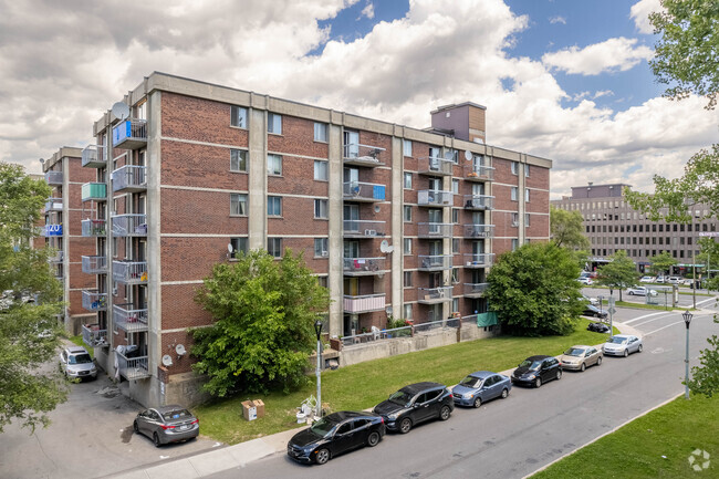 Photo du bâtiment - 1605 Blvd Henri-Bourassa W