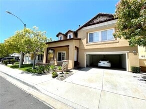Building Photo - 9 Bel Flora Ct