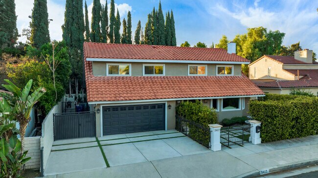 Foto del edificio - 5417 Fulton Ave